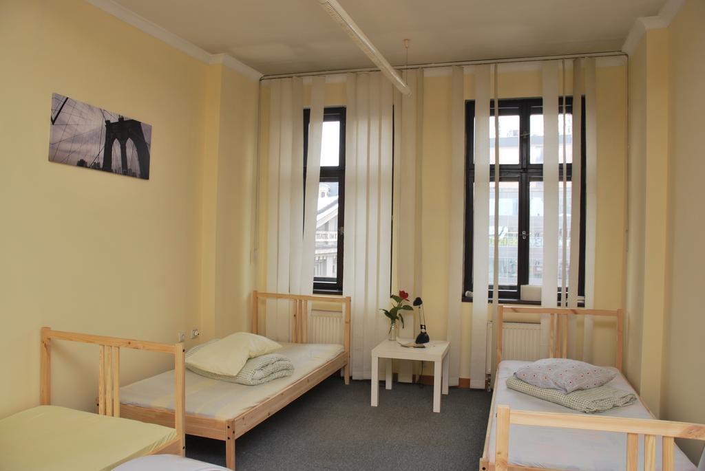 Hostel Kamienica Rynek 7 Katowice Quarto foto